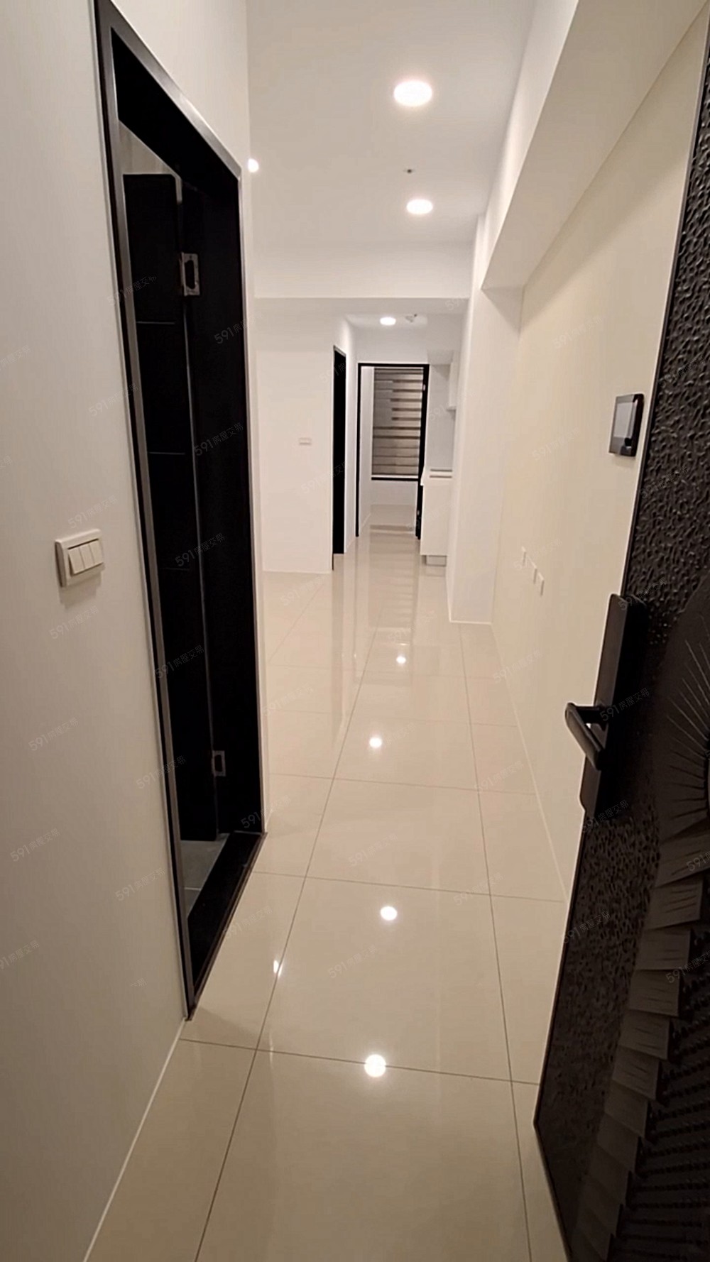 海山站舒適美宅/全新裝潢2房/24H管理(可租補) - Image 1