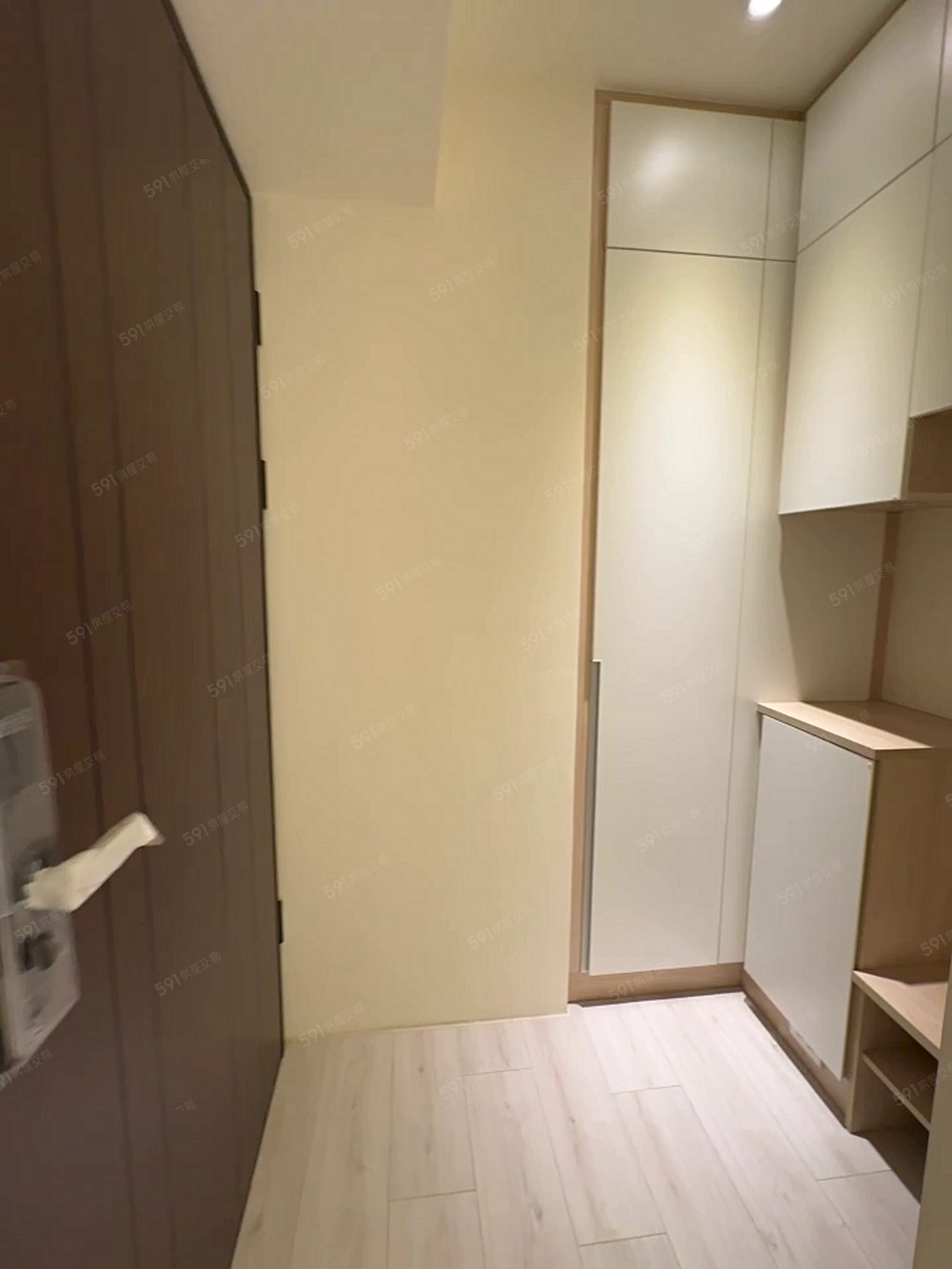 一年新屋🉑租補戶籍✨可談傢俱✨平面車位 - Image 1