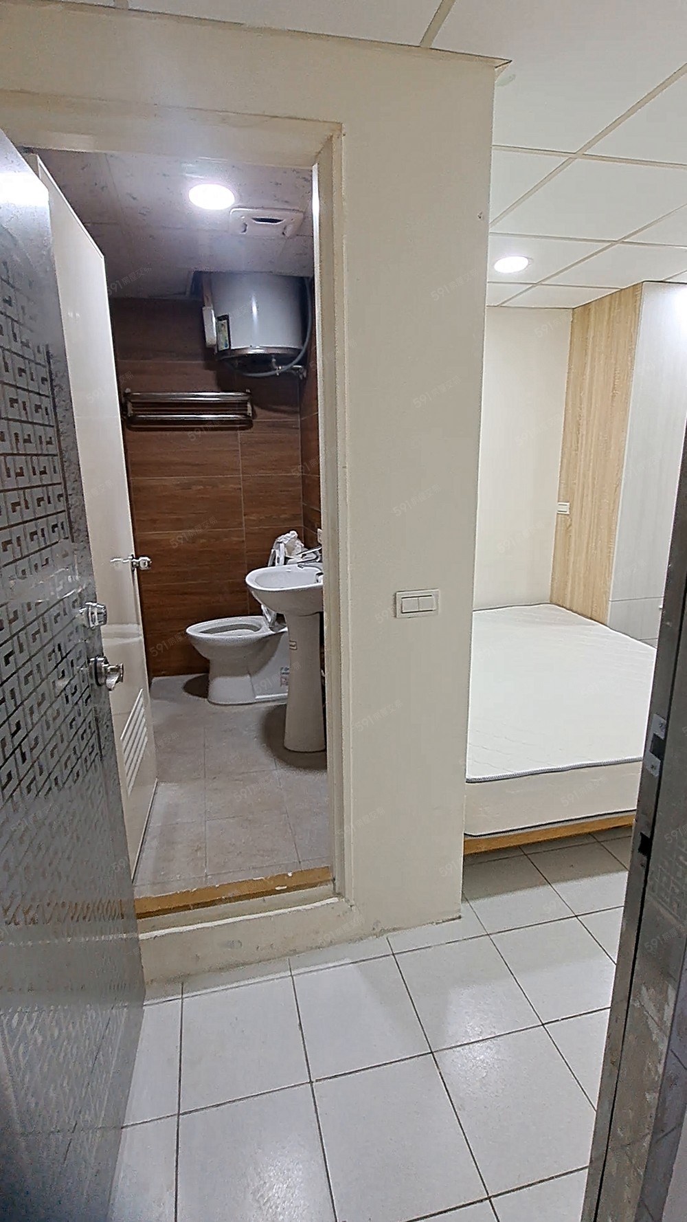 三峽套房系統櫃/租補不加價/免仲介費 - Image 1