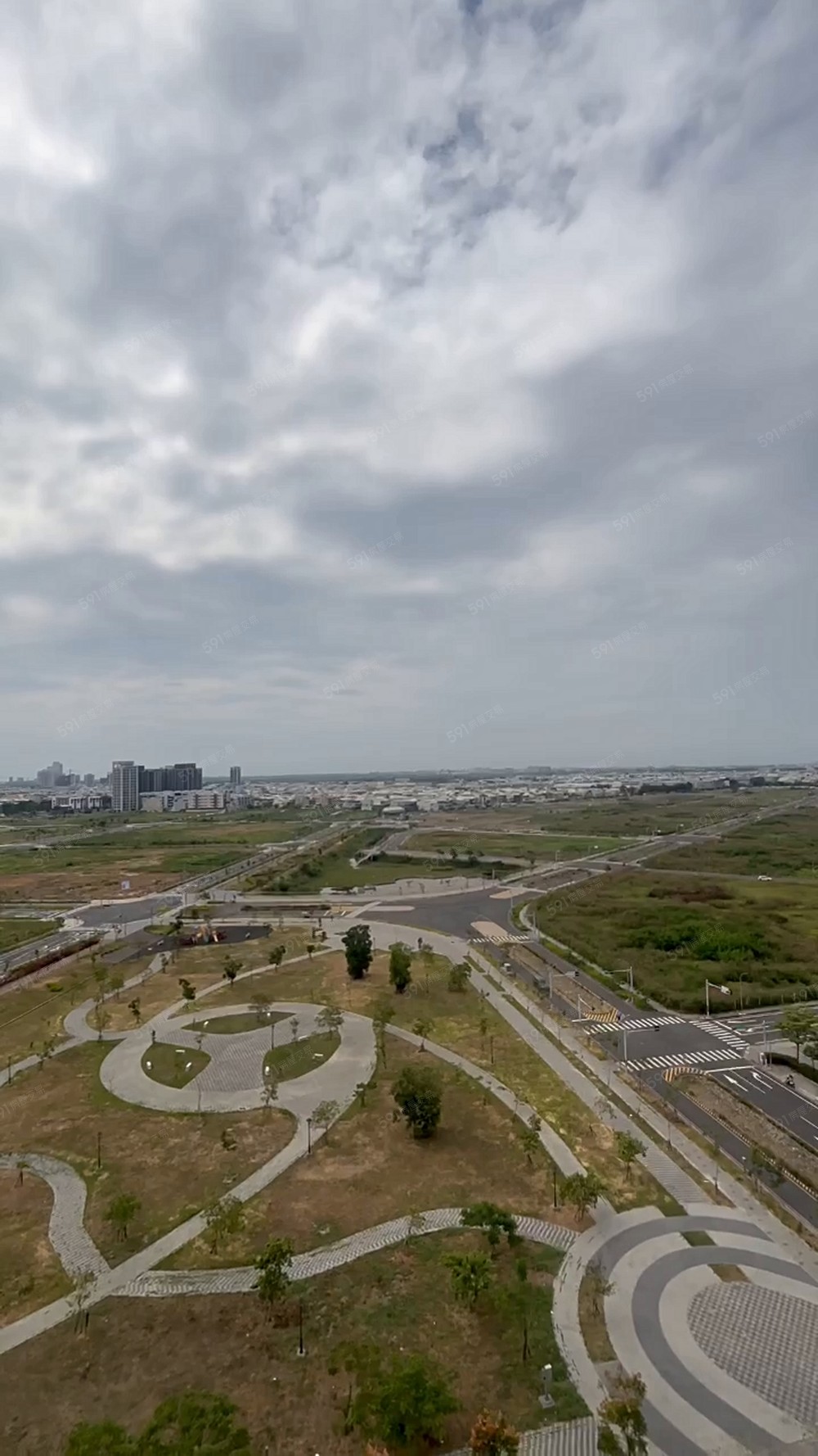 View每間房都有景‼️森悅次頂樓三房平車含管 - 591租屋網 - Image 1