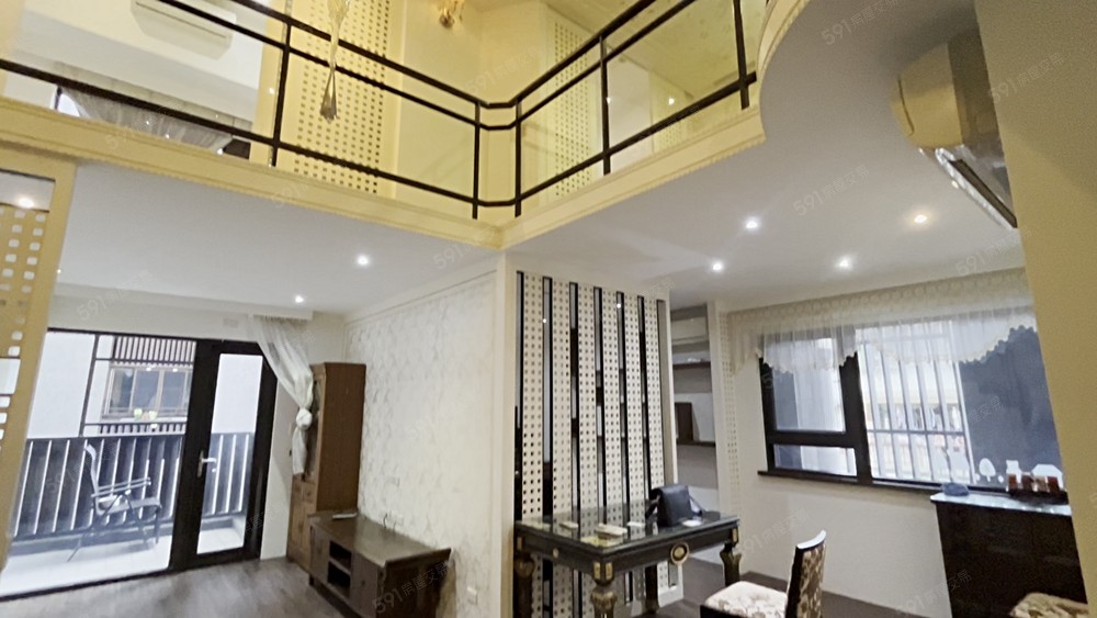 可報稅租補/近區公所/超級挑高樓中樓❤️11/3可以看房 - Image 1