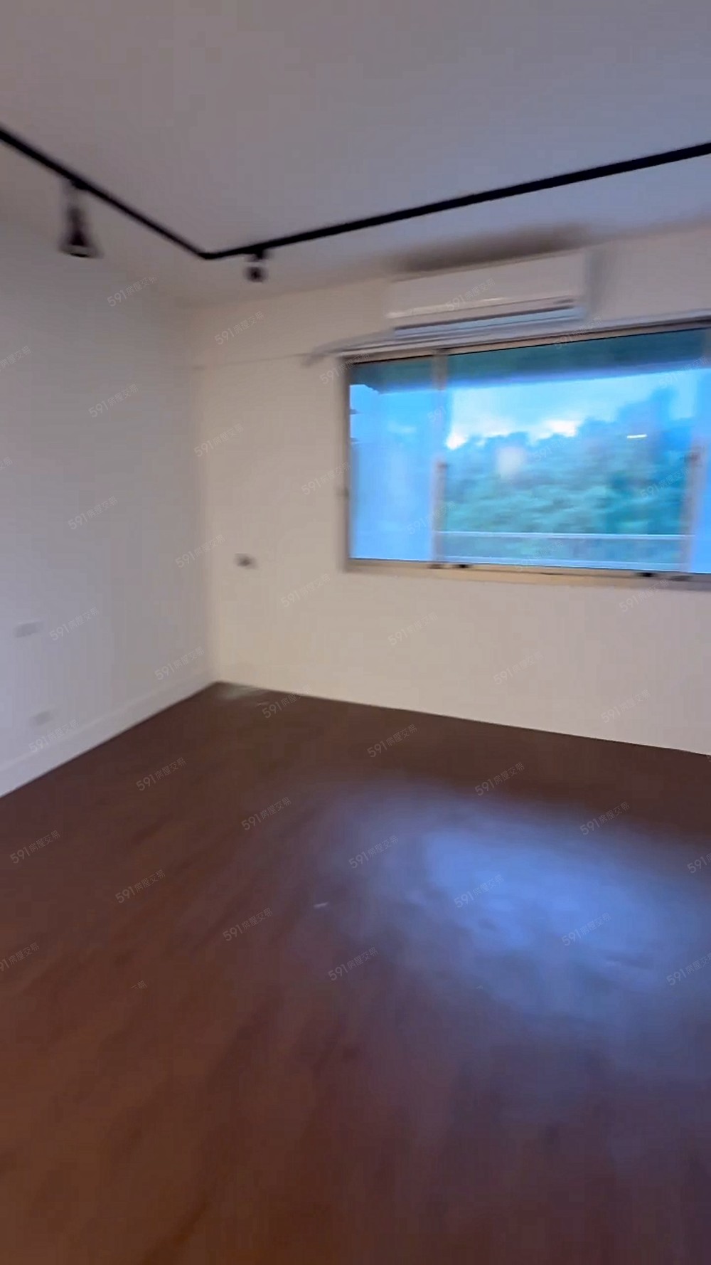 樹林站/租補稅籍/陽台/台水電/採光通風/大空間/可開伙/ - Image 1