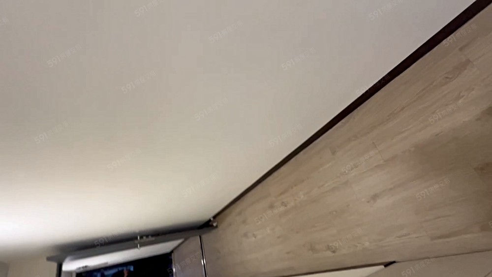 三重國小❣️獨洗曬全新裝潢/傢俱齊全採光通風/變頻冷氣機能佳 - Image 1