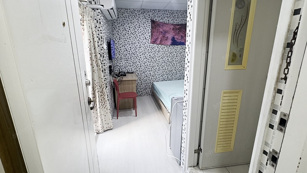 出租市區延平街~變頻冷暖機有陽台 - Image 1