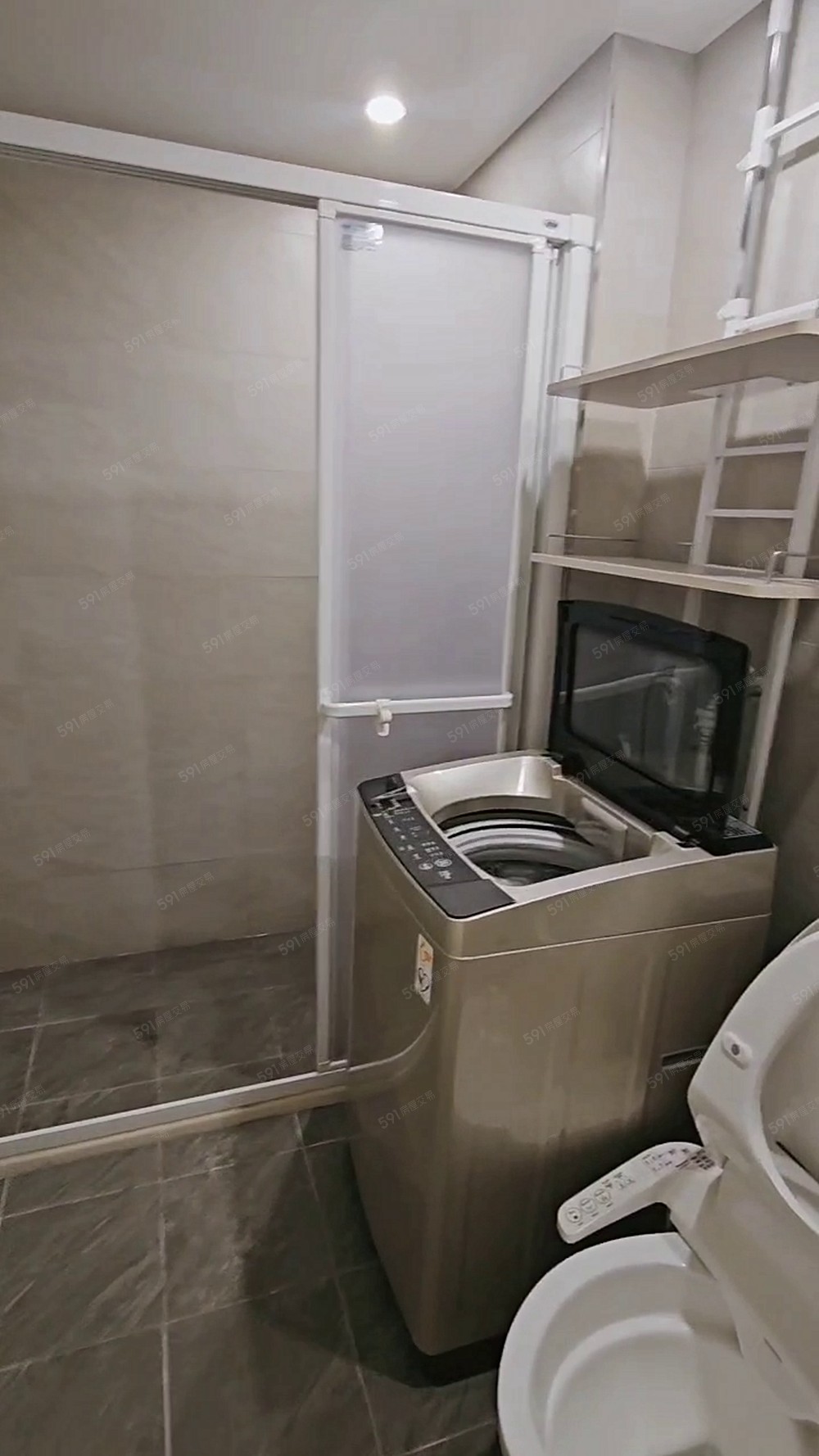 中和❣️全新裝潢獨洗曬/免爬高超大空間/傢俱齊全採光通風 - Image 1