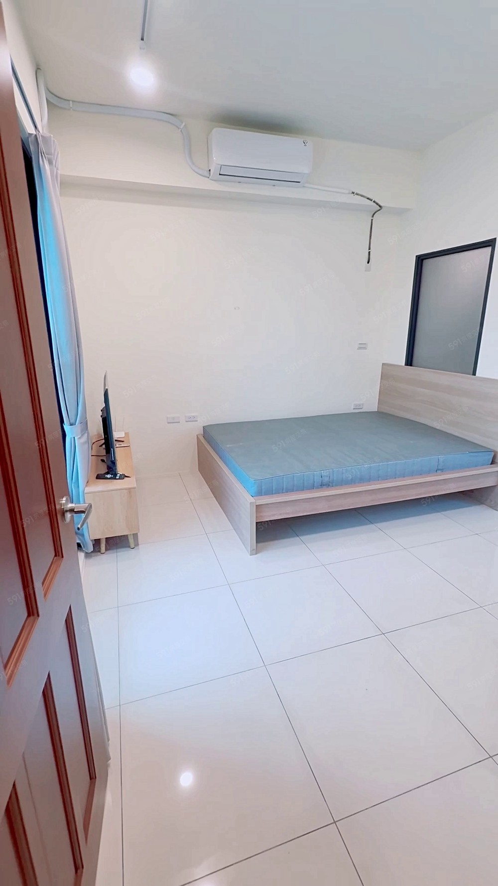 Line聯繫_南科_獨立車位_大陽台植感套房_我的藍調時光 - Image 1