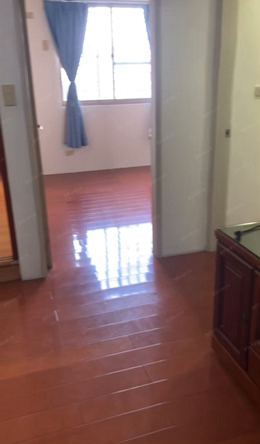 新光黃昏市場東英國中/精美社區大四房含車位/可寵物可租補入戶 - Image 1