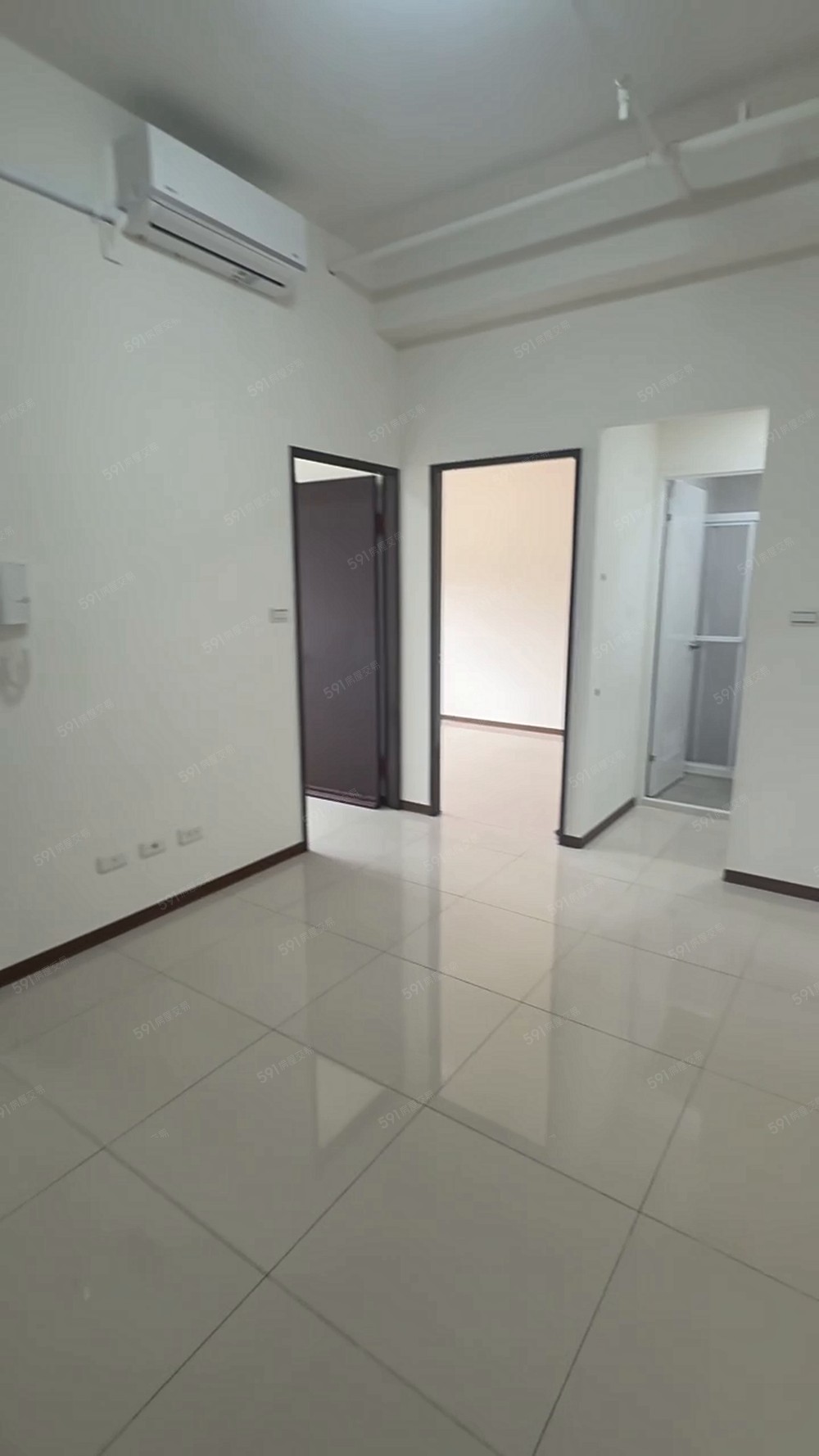 🏠【出租近國道｜喆園兩房含車位視野戶】✅可租補 - Image 1