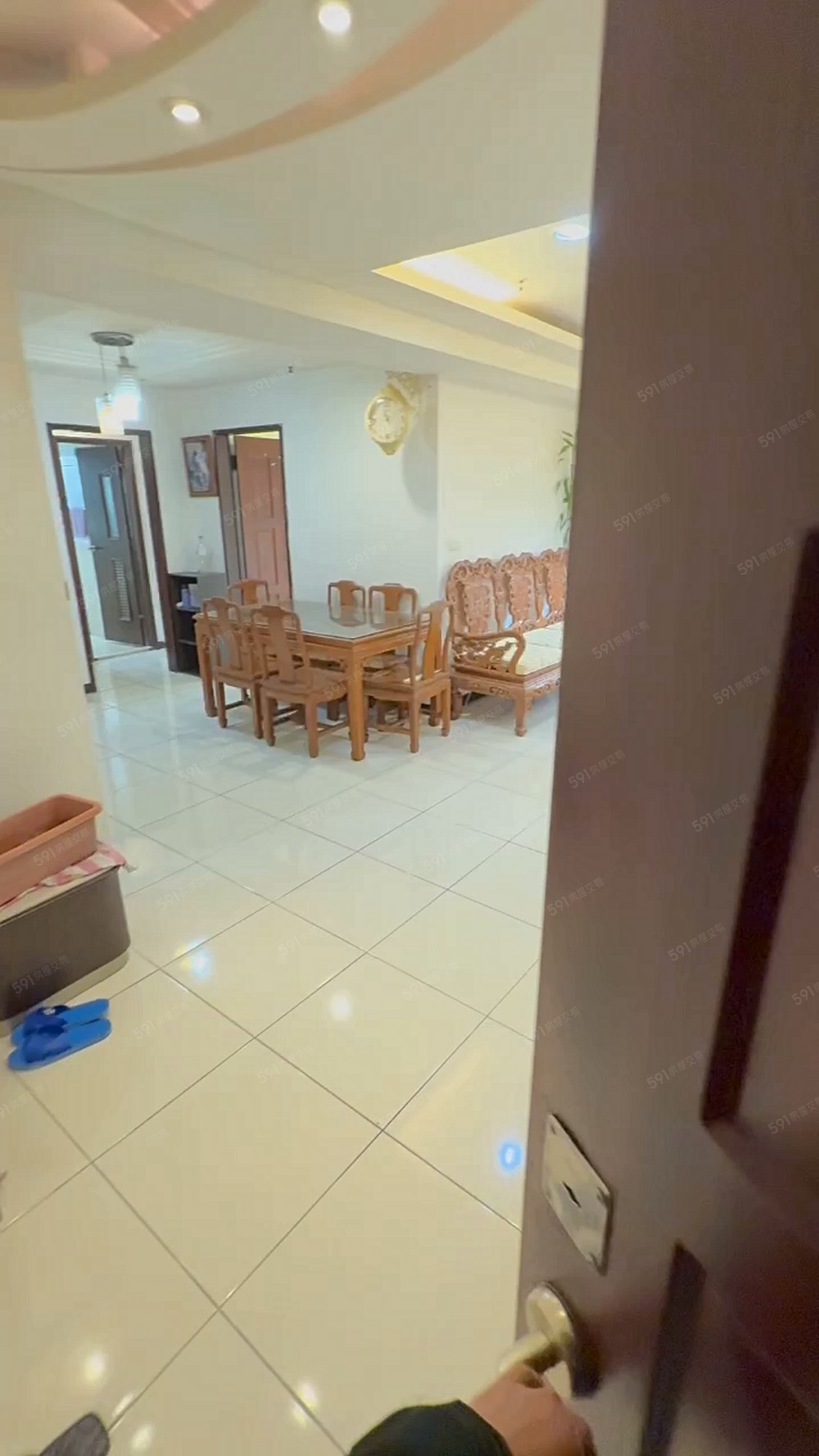 【A9巴黎香榭】可租補精華前段區〃超值三房車 - Image 1