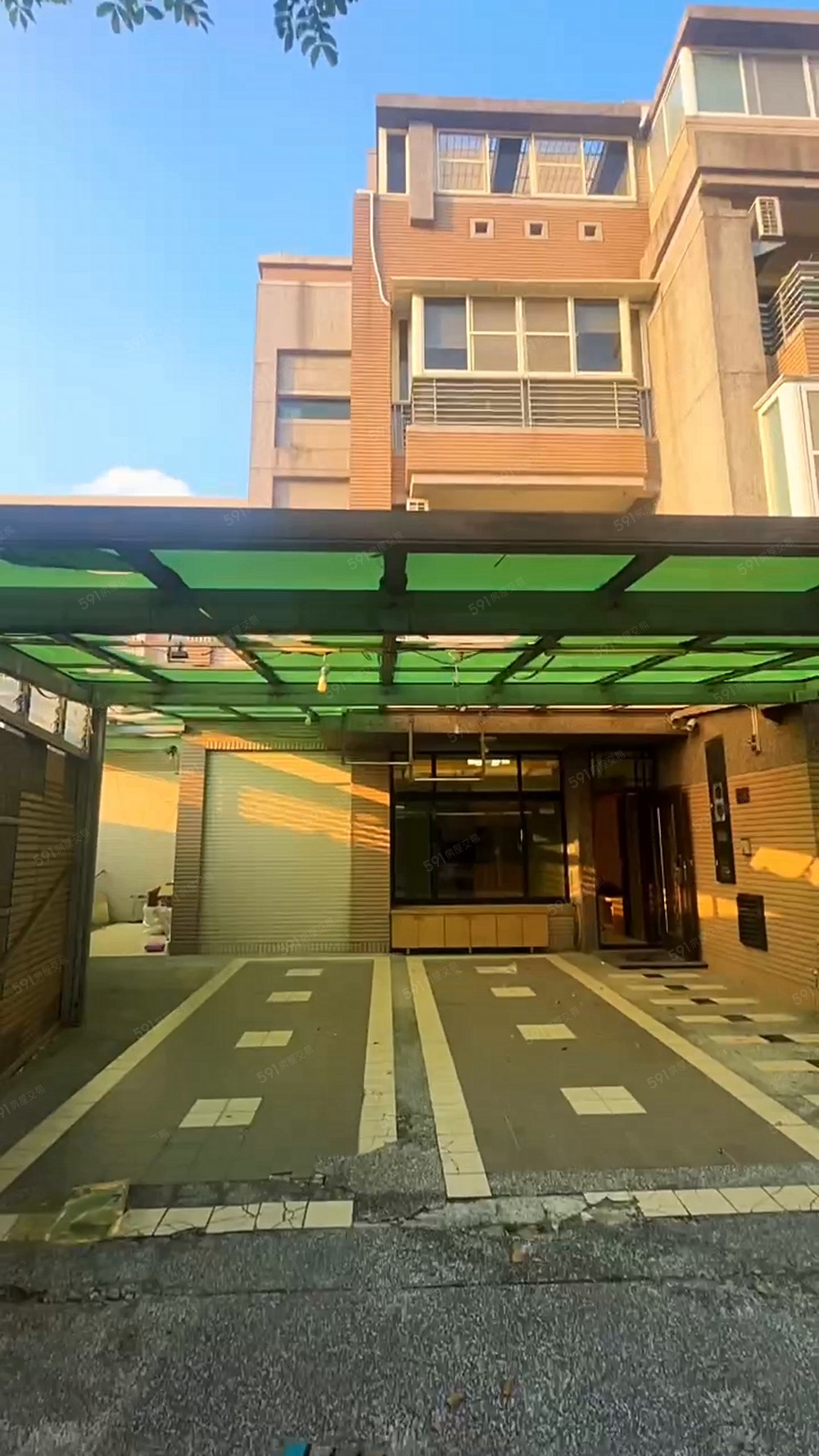 澄清湖黃線捷運🌸出價就談🥰稀有美麗樂活大地坪雙車別墅