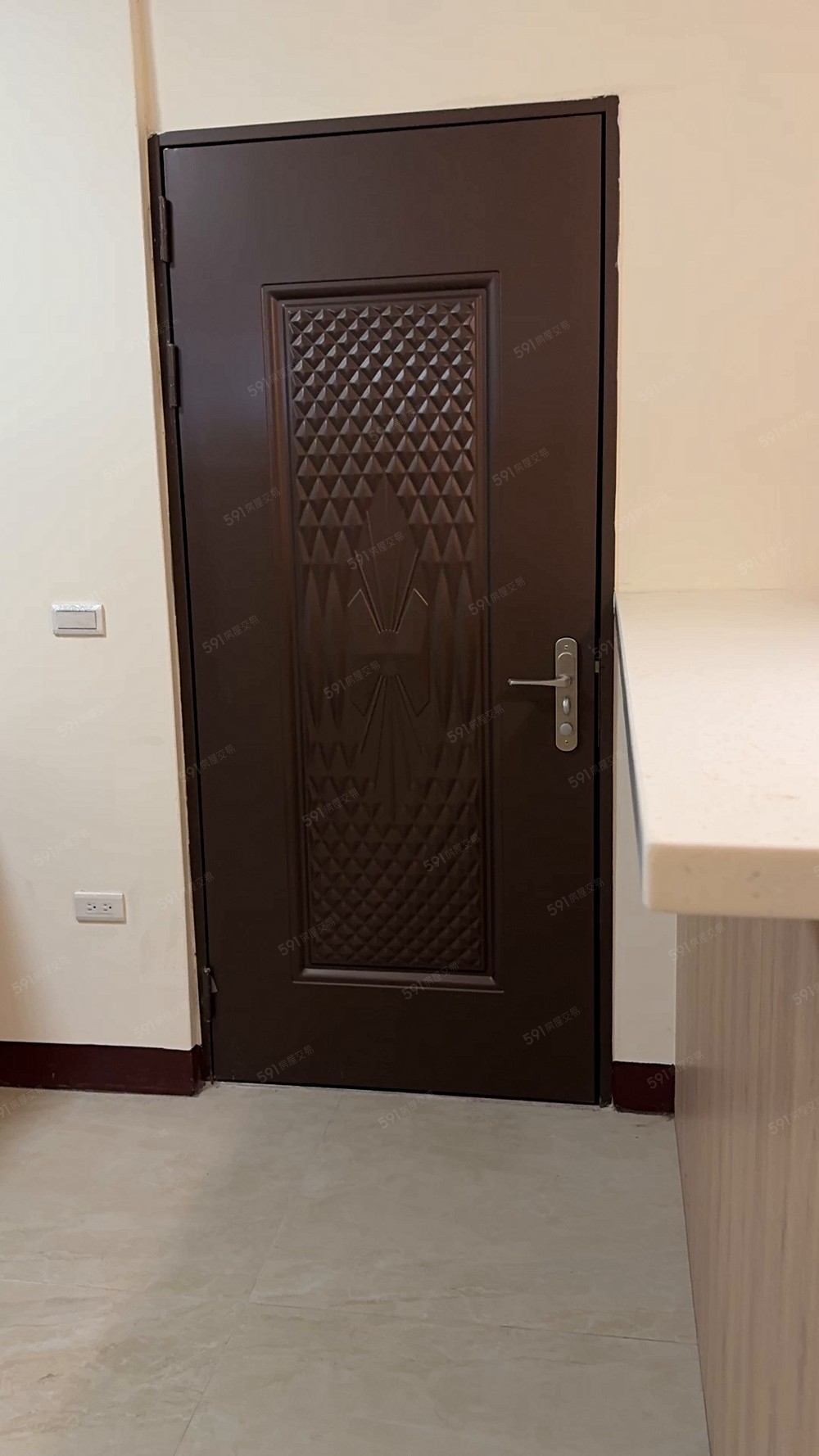 信義總裁行管 - Image 1