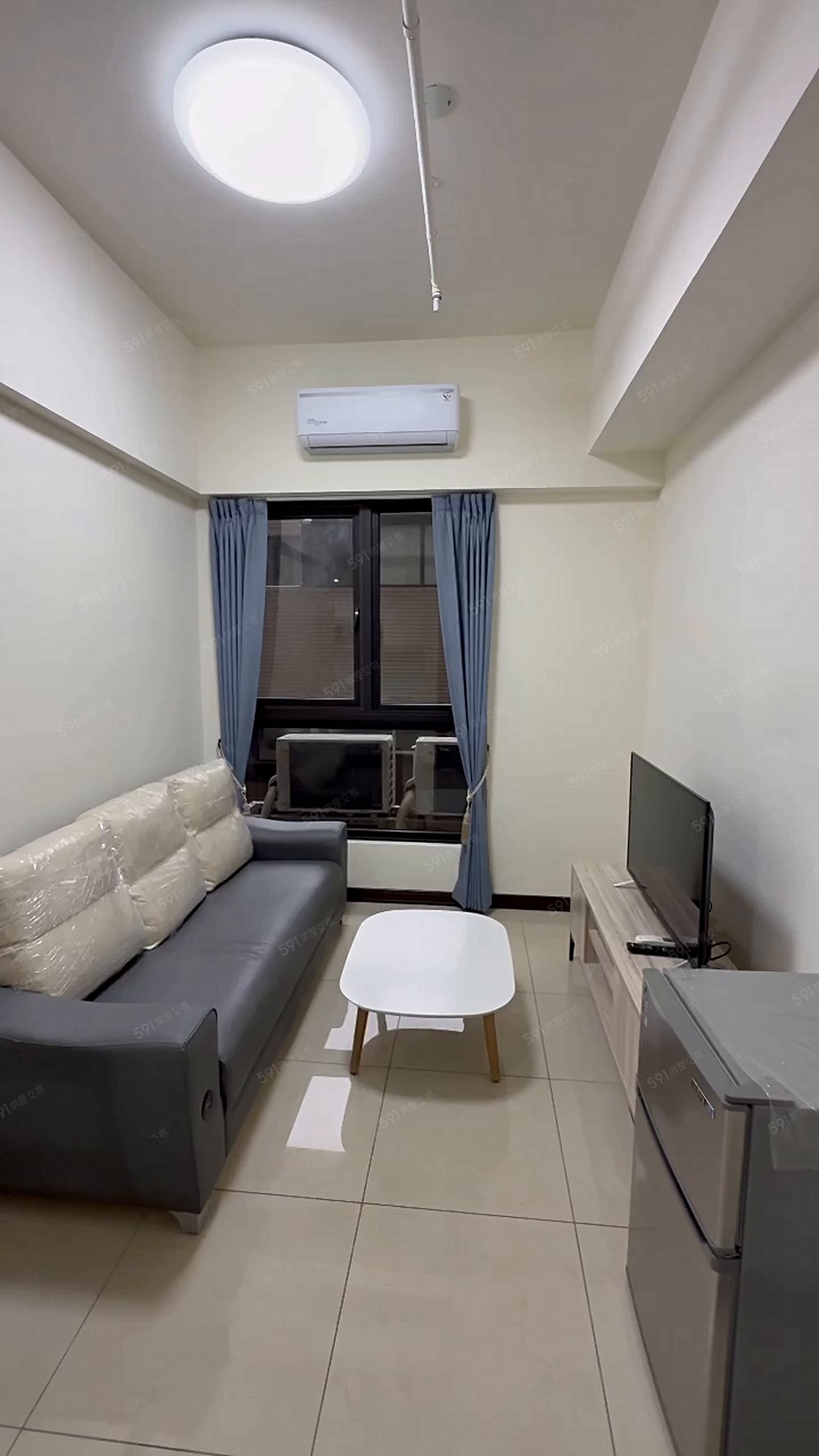 有富御花園江子翠捷運情侶套房有獨立陽台及客廳 - Image 1