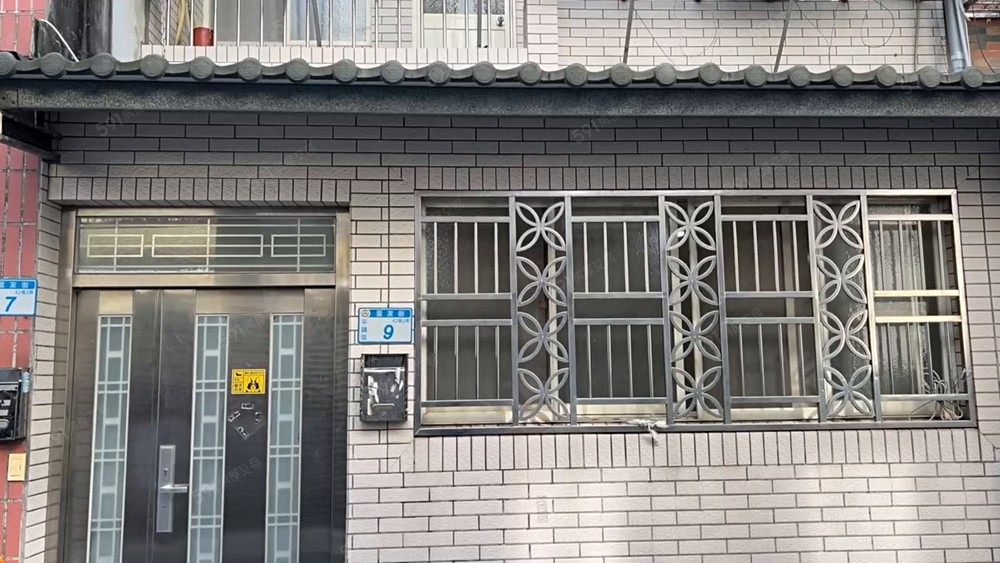 桃園平鎮星友街三層樓透天出租23000/月(門口可停車) - Image 1