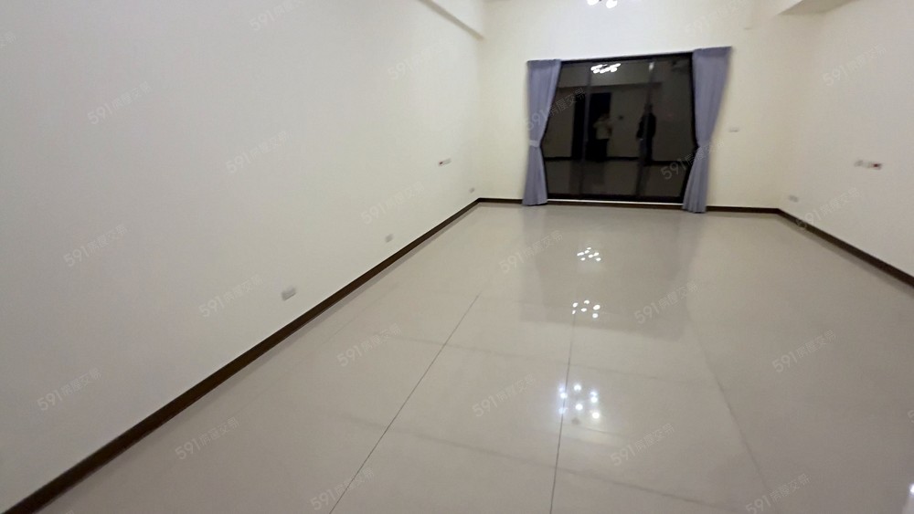 北門/高樓雙主臥/正四房/3陽台/電梯管理/包裹垃圾收/含車 - Image 1