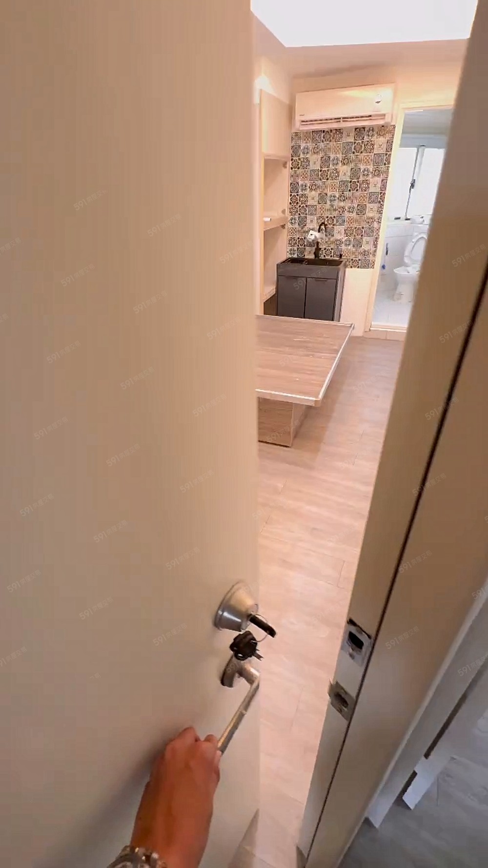 全新整理未住可工作室🉑雙租補寵物台水電計算近一中街💞 - Image 1