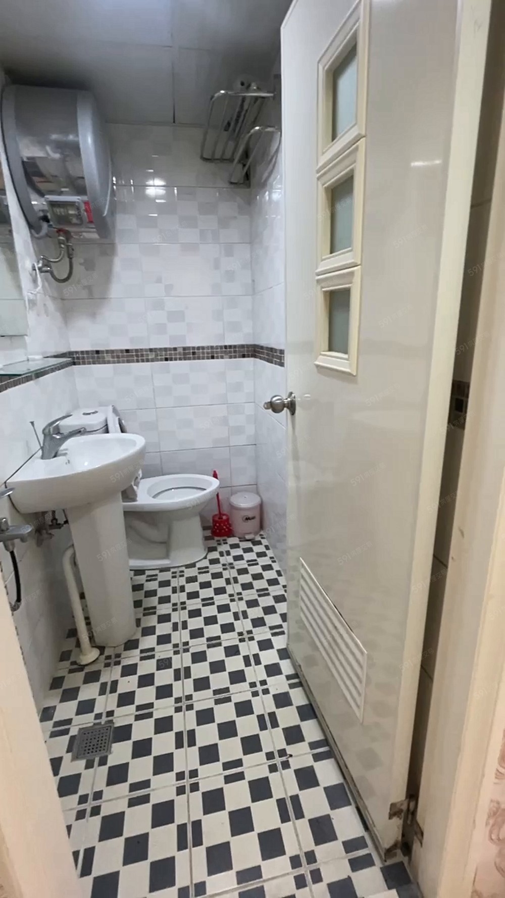 中壢火車站|健行商圈|獨立套房|獨立陽台|個人洗衣機|可租補 - Image 1