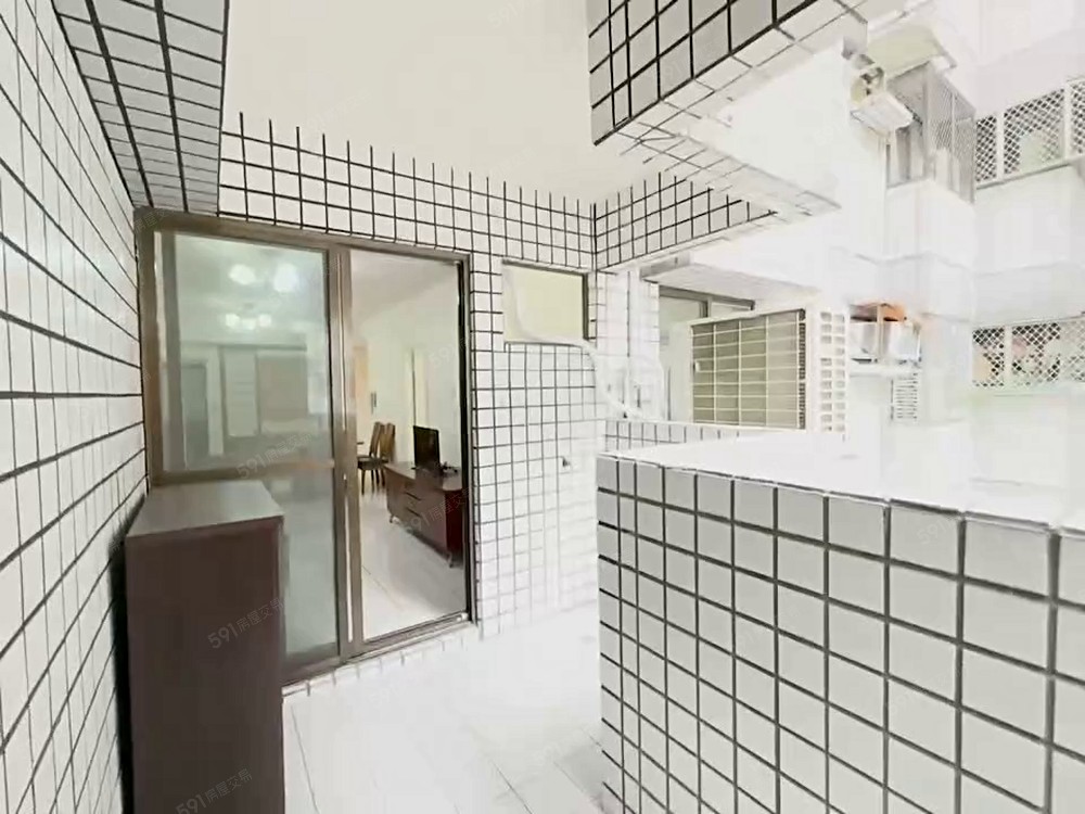 西區平面車位秒殺3房✨全新"雙衛浴"✨可租補✨電梯管理員 - Image 1