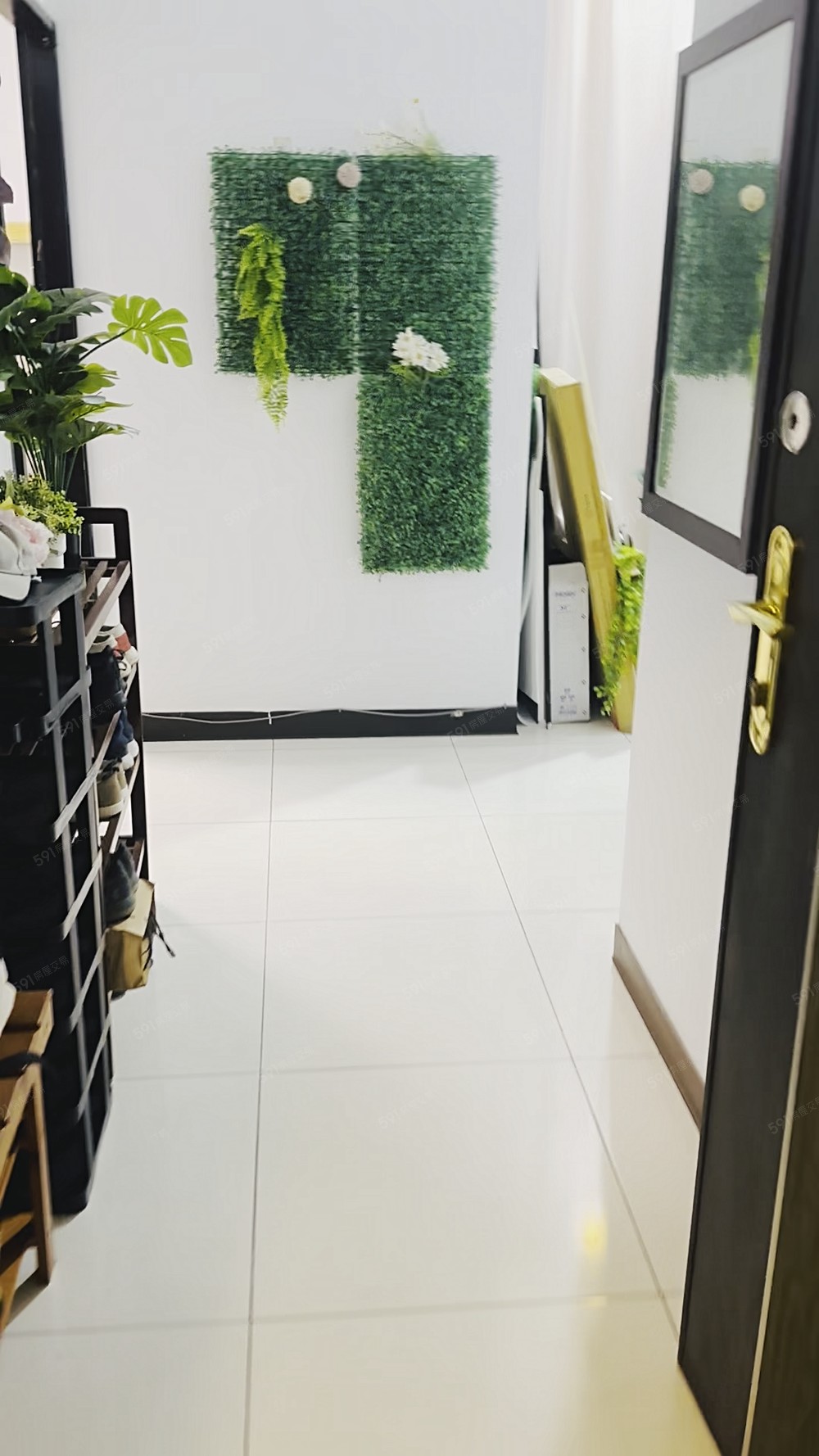 超優邊間|採光雅房|電梯大樓|有健身房|垃圾代收|飲水機 - Image 1