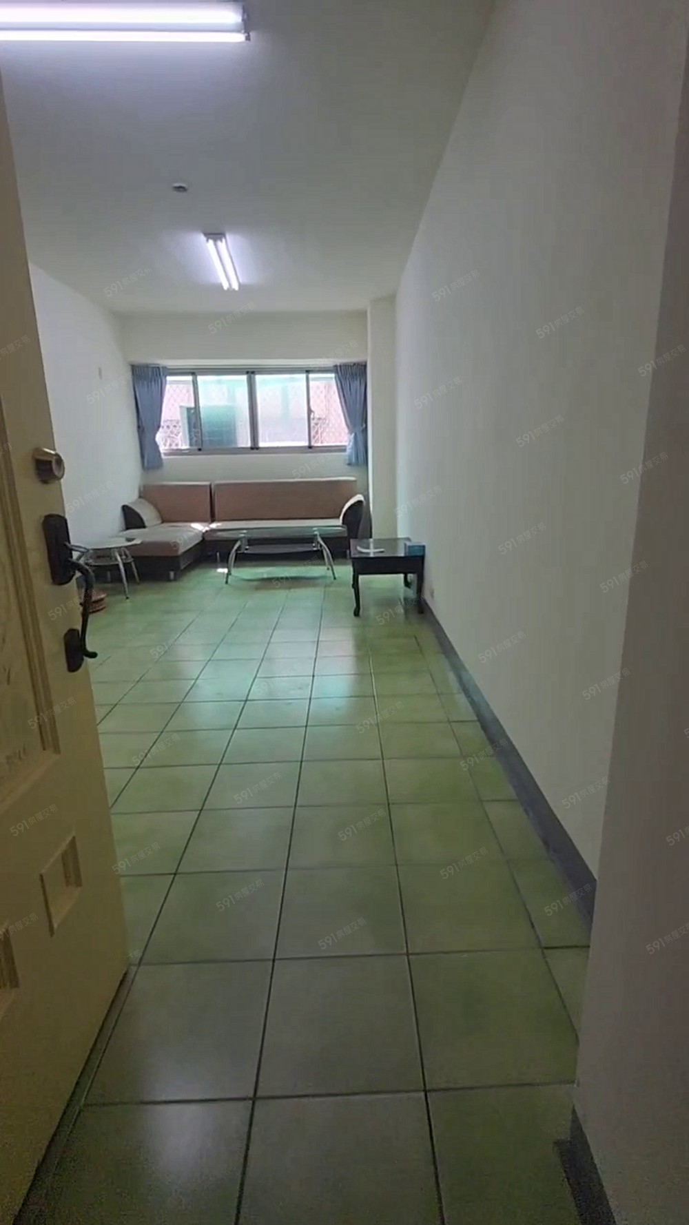 ✅台水電✅大陽台邊間三面採光✅全新整理油漆✅可寵 - Image 1