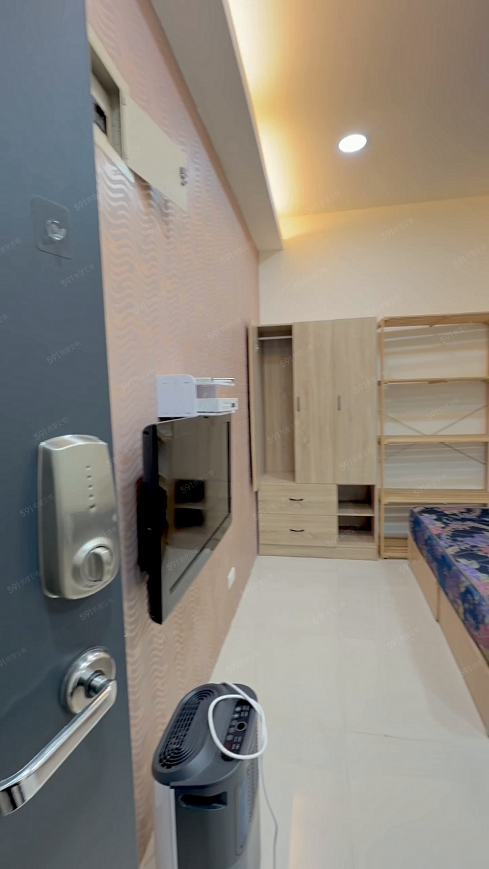 三民高中🏠免爬梯👍雙門冰箱✅密碼鎖❤鬧中取靜近捷機能佳 - Image 1