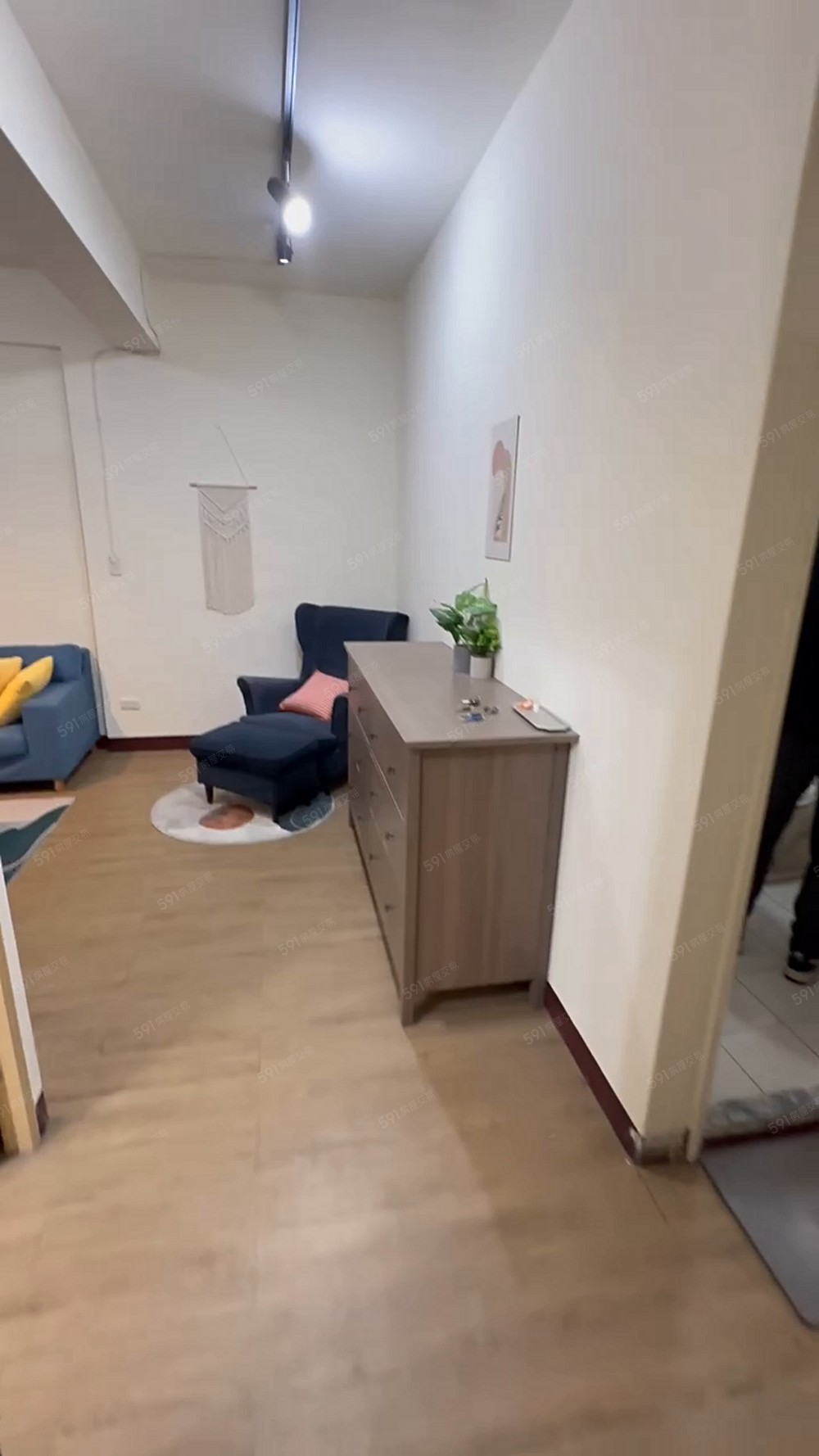 近府中捷運站、府中商圈可寵大三房歡迎合租 - Image 1