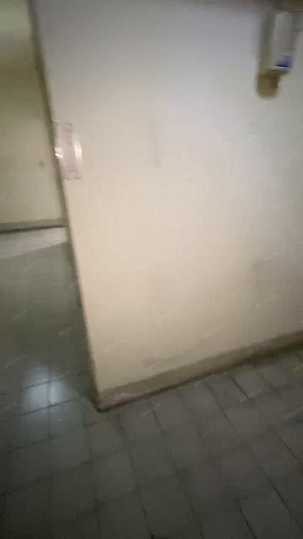 頭家厝火車站夜市旁/巷內社區精美陽台雙人房/可租補可入戶台電 - Image 1