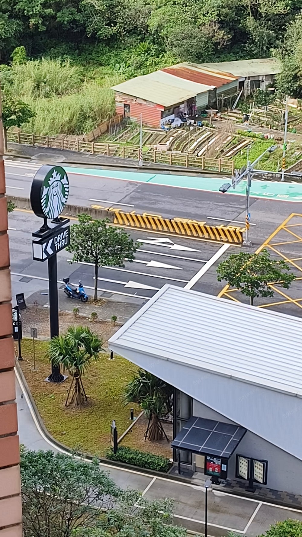 空氣棒11樓直面大海.基隆嶼九份眼裏.床上看日出