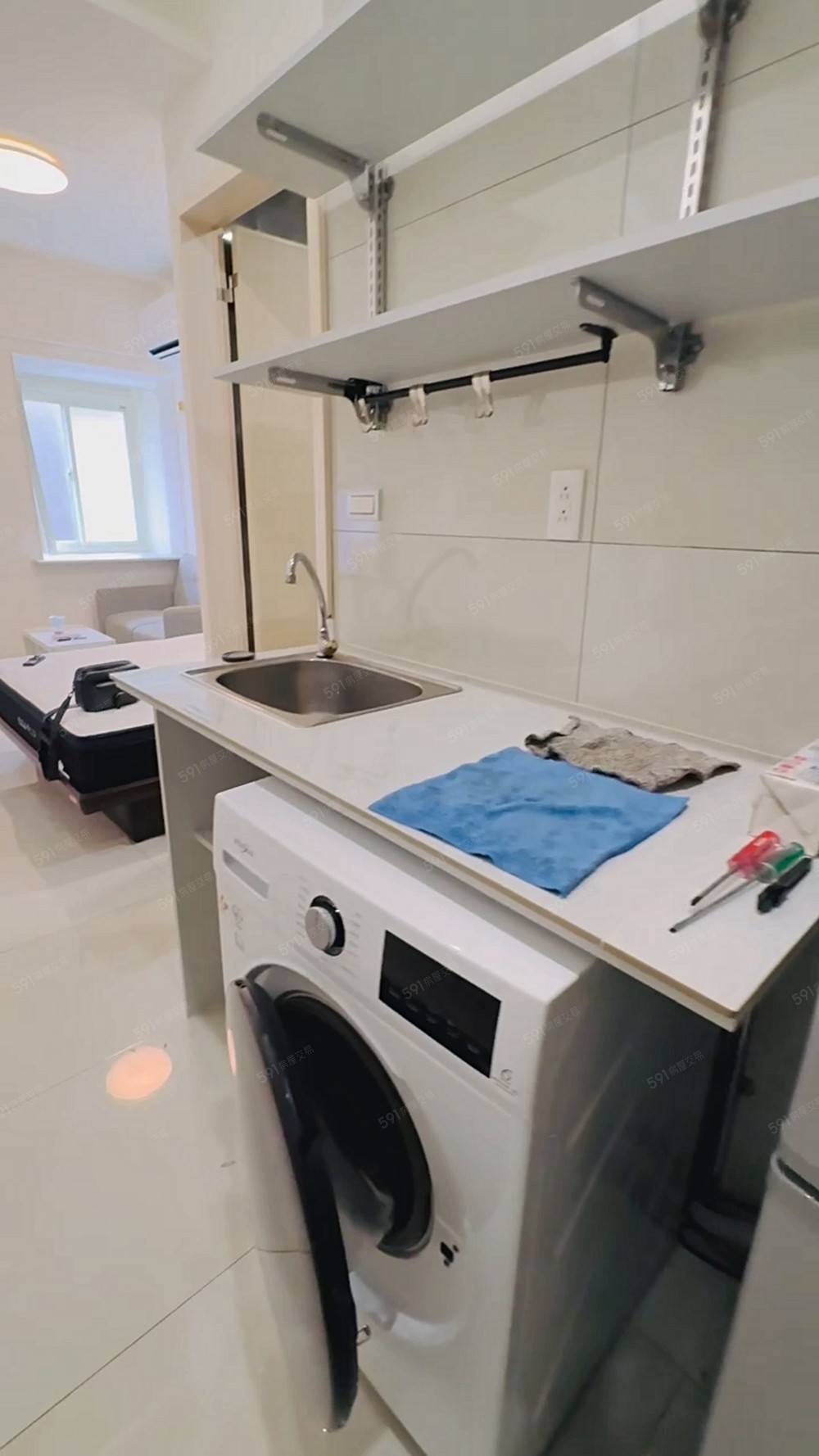 亞東醫院❤️🔥洗脫烘/免爬高/採光佳/傢俱齊全/掀床 - Image 1