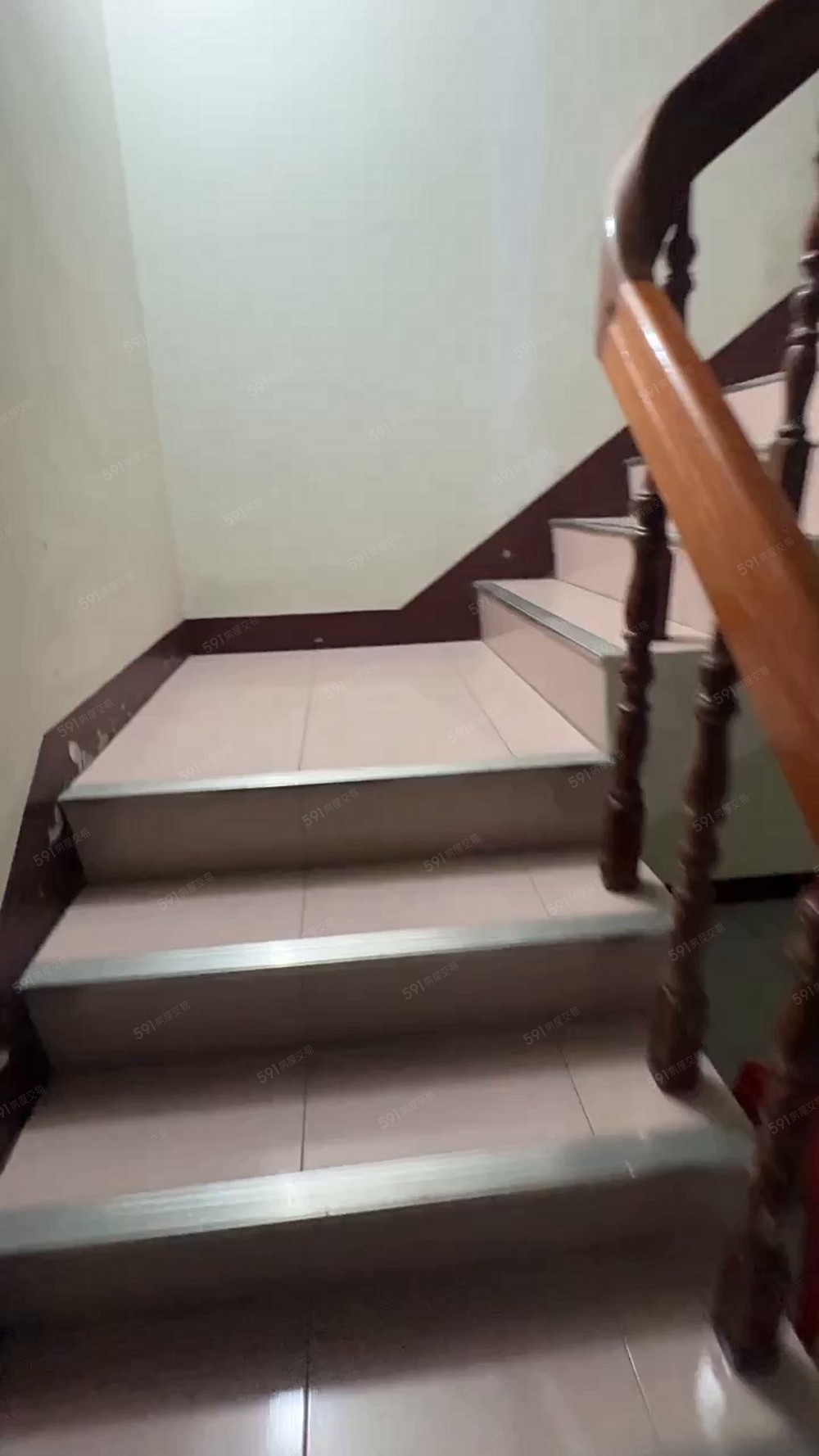 【杰速找房】每層都超過30坪歡迎各大公司 - Image 1