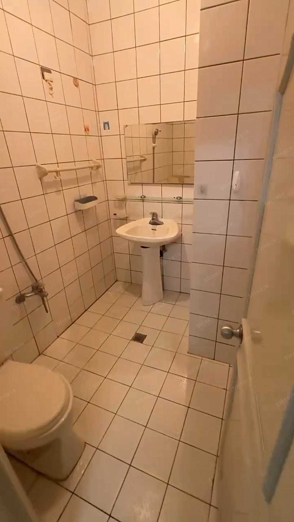 洽洽好租🏡中平商圈社區免追代收一房一廳 - Image 1