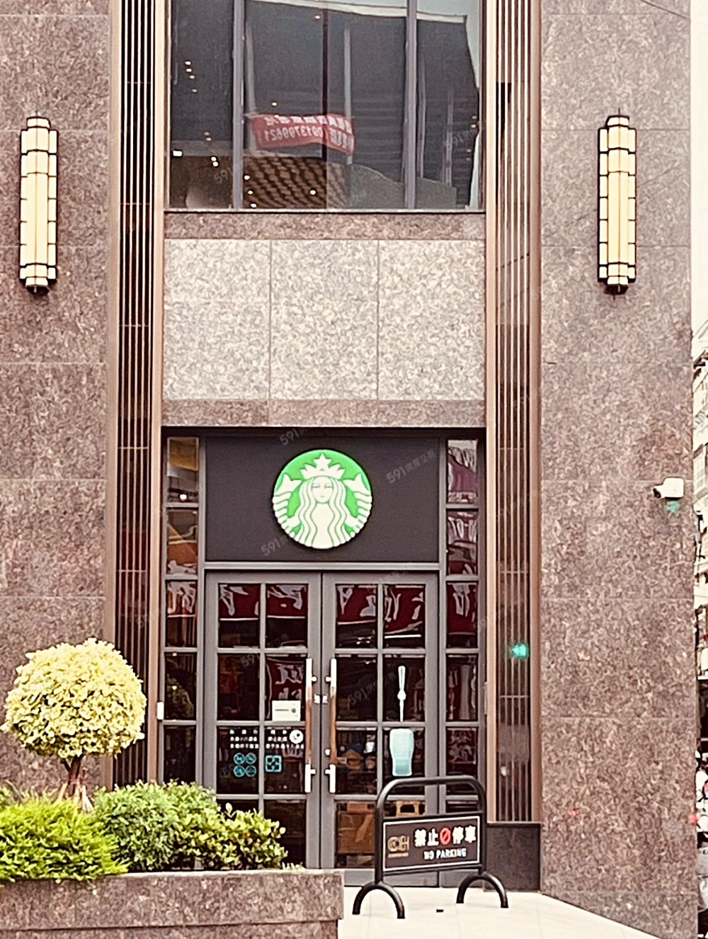 五甲家樂福寶雅商圈/2F獨立套房/專属機車位 - Image 1