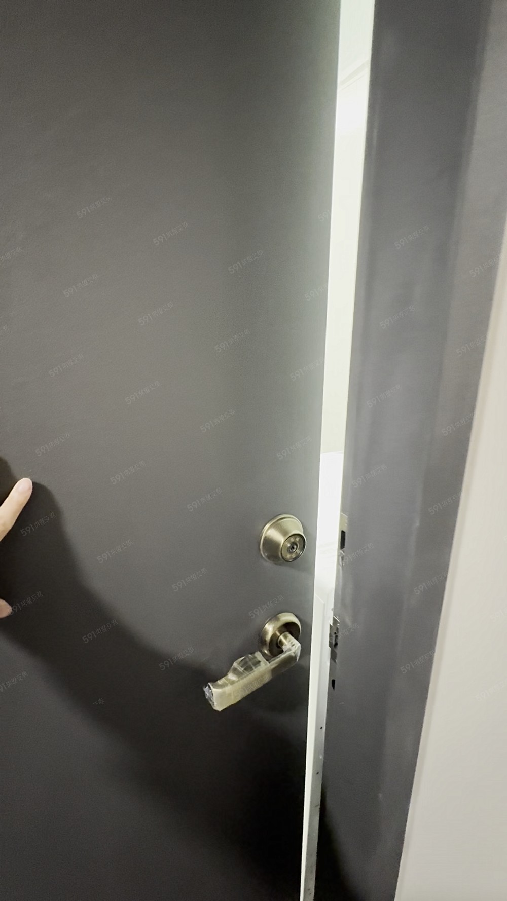 新整理、首租套房、對外窗、乾濕分離 - Image 1