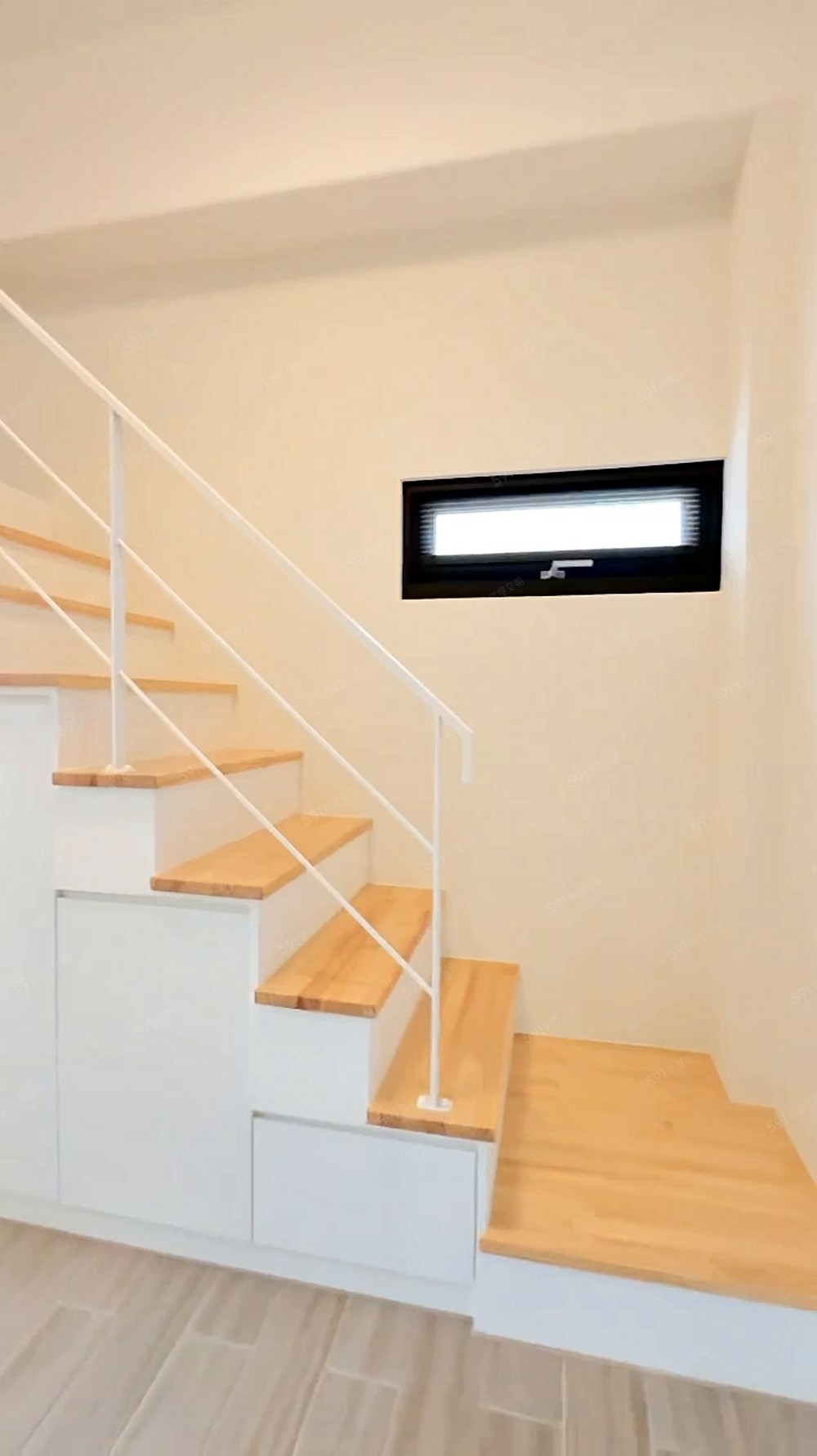 挑高樓中樓🉑雙租補超美裝潢👍最後一間#陽台獨洗 - Image 1