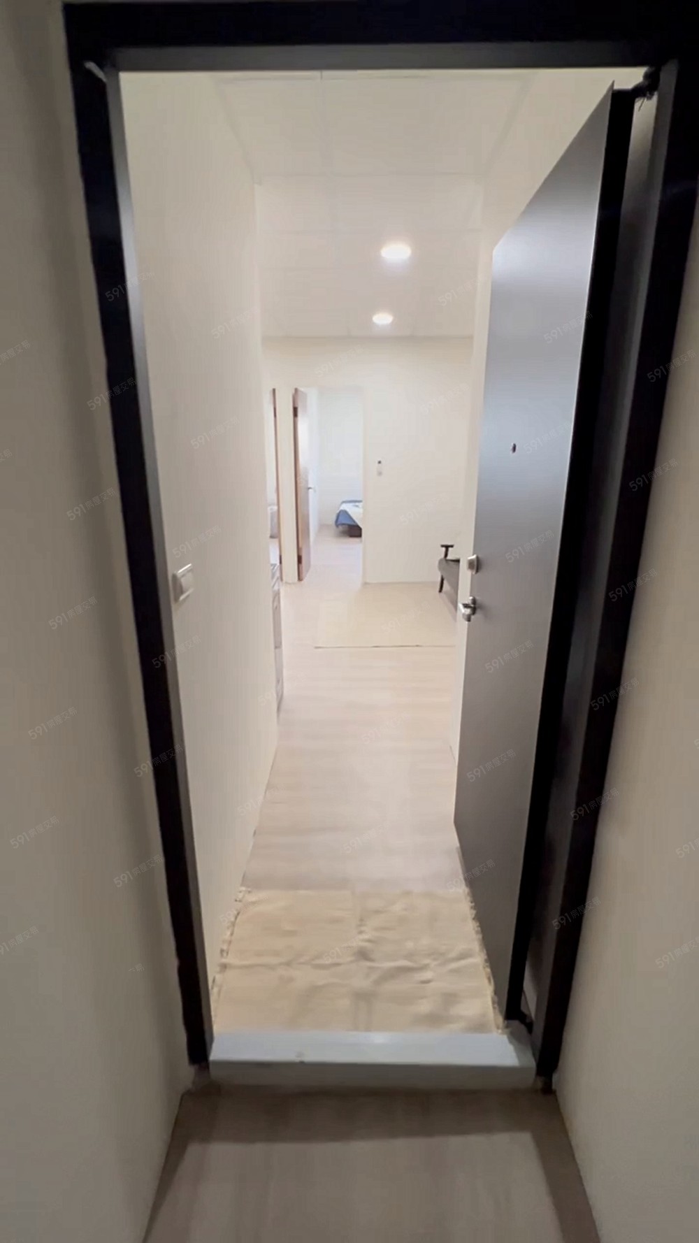 年前全新完工/裝潢精美大兩房/可(雙)租補/可寵 - Image 1